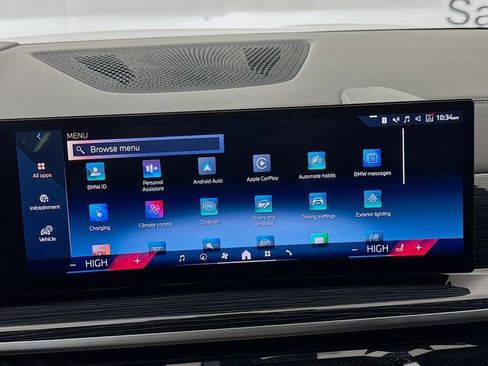 Used 2024 BMW X5 xDrive50e w/ M Sport Package image 15