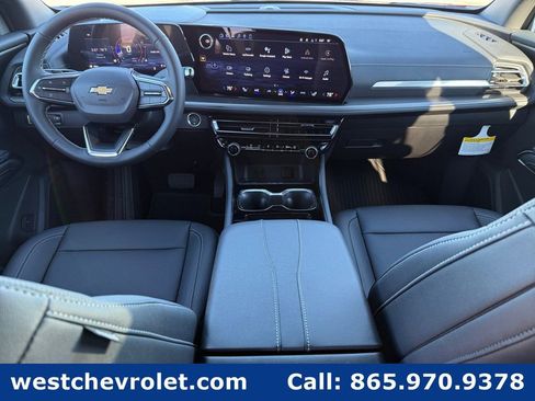 New 2026 Chevrolet Traverse LT w/ Sun and Wheel Package image 13