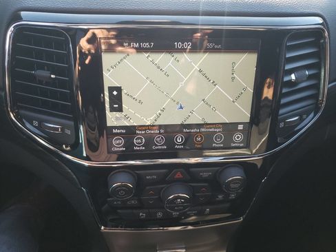 Used 2020 Jeep Grand Cherokee Altitude image 37