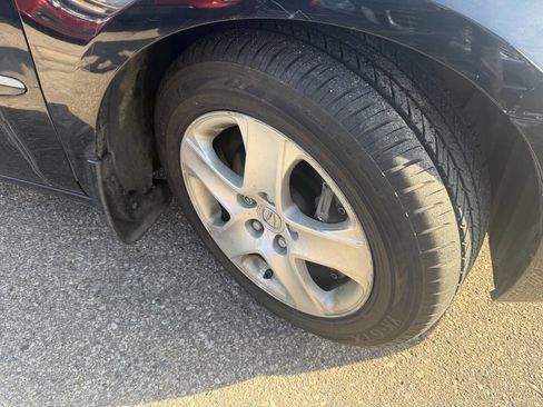 Used 2005 Acura RL image 19