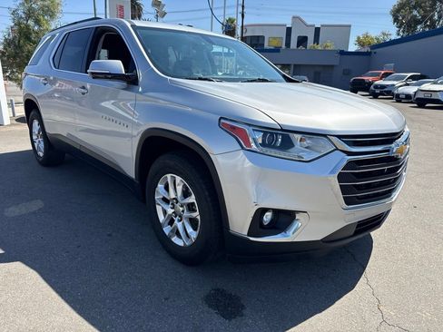 Used 2019 Chevrolet Traverse LT w/ LPO, Floor Liner Package FWD image 1