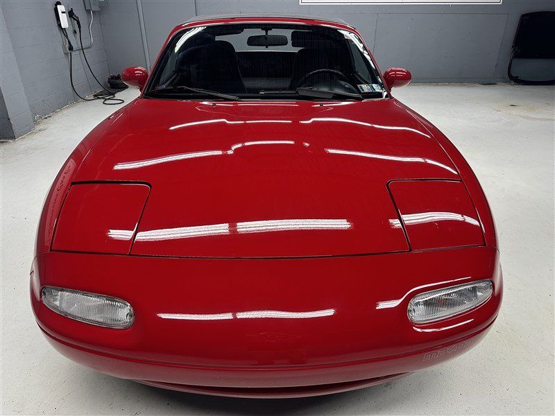 Used 1990 MAZDA MX-5 Miata RWD image 17