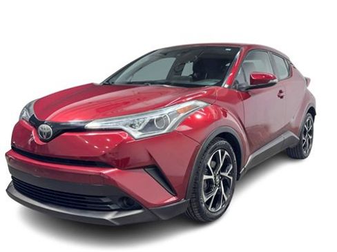 Used 2019 Toyota C-HR XLE image 5