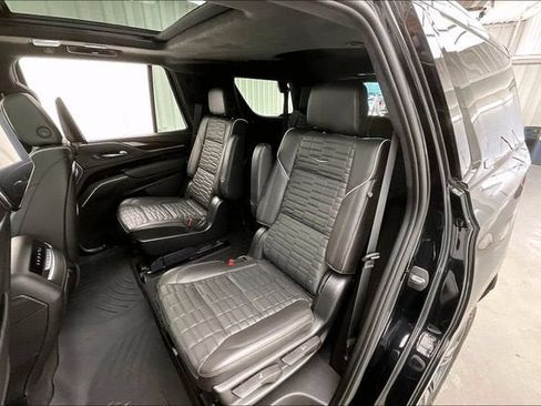 Used 2023 Cadillac Escalade Sport Platinum AWD/4WD image 20