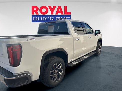 New 2026 GMC Sierra 1500 SLT image 8