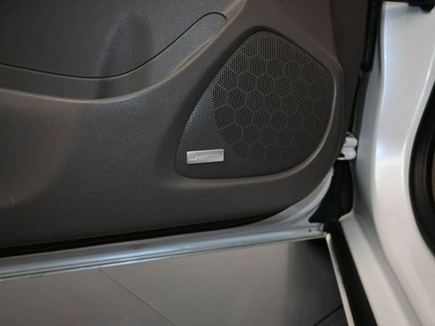 Used 2016 Chevrolet Malibu LT w/ Leather Package image 13