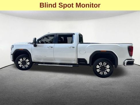 Used 2024 GMC Sierra 2500 Denali w/ Technology Package AWD/4WD image 6