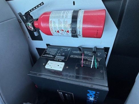 Used 2015 Chevrolet Silverado 3500 W/T image 19