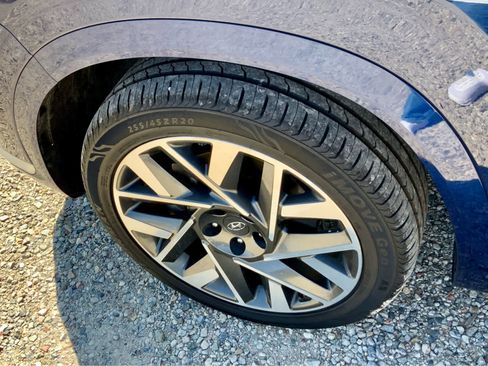 Used 2022 Hyundai Santa Fe Calligraphy image 19