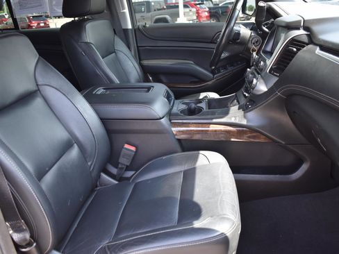 Used 2019 Chevrolet Tahoe LT AWD/4WD image 16