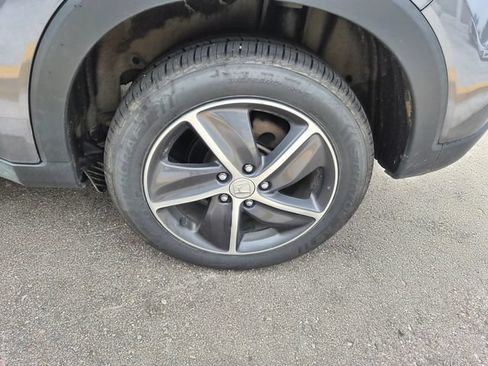 Used 2022 Honda HR-V EX image 10
