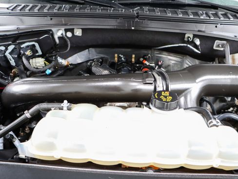 Used 2022 Ford Expedition Max Limited image 34