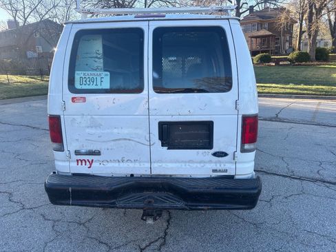 Used 2007 Ford E-250 and Econoline 250 Extended RWD image 21