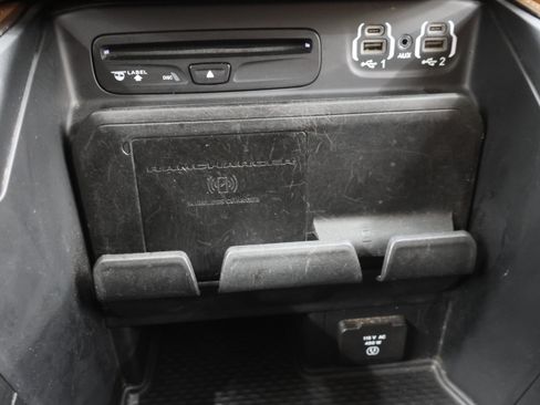 Used 2019 RAM 2500 Limited AWD/4WD image 62