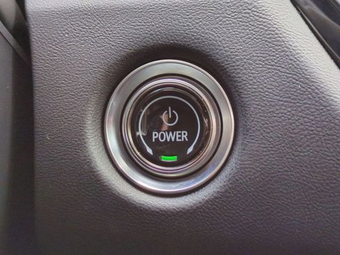 Used 2024 Cadillac Lyriq Sport image 29