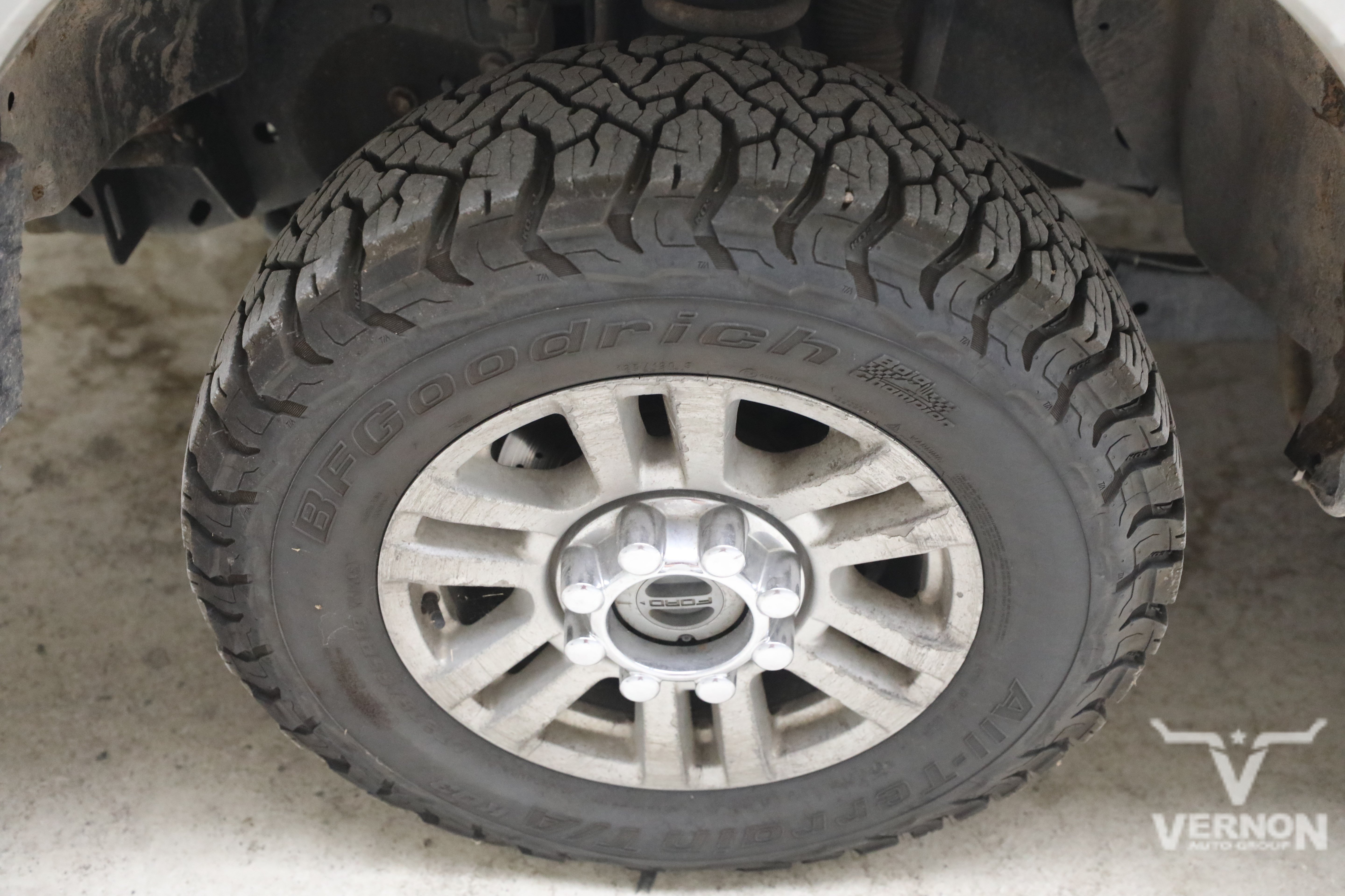 Used 2011 Ford F250 Lariat w/ Lariat Interior Pkg AWD/4WD image 9