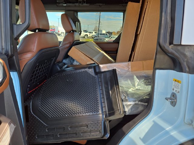 Used 2023 Ford Bronco Heritage Edition AWD/4WD image 29