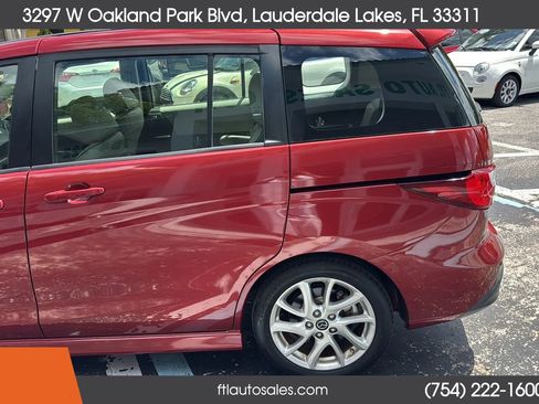 Used 2015 MAZDA MAZDA5 Grand Touring FWD image 16