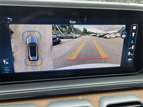 Used 2024 Mercedes-Benz GLE 450 4MATIC image 21