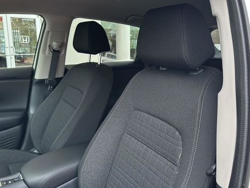 New 2026 Honda HR-V LX image 25