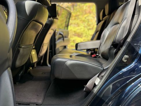 Used 2017 INFINITI QX80 2WD w/ Driver Assistance Package image 10