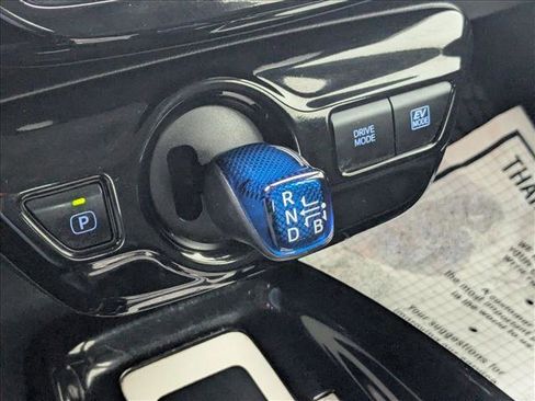 Used 2016 Toyota Prius Three Touring image 12