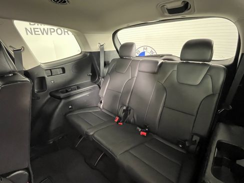 Used 2021 Kia Telluride EX image 19