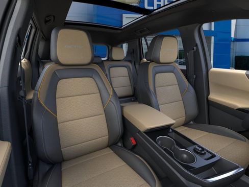 New 2026 Chevrolet Equinox ACTIV AWD/4WD image 16