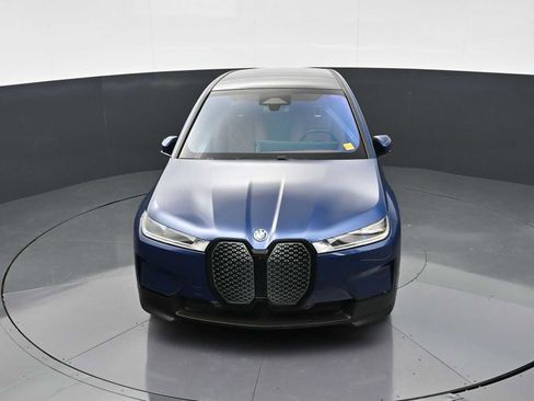 Certified 2023 BMW iX xDrive50 w/ Premium Package AWD/4WD image 18