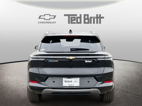 New 2026 Chevrolet Equinox EV LT image 5