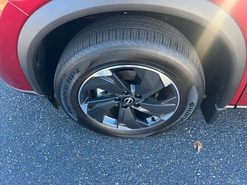 Certified 2026 Nissan Rogue SV w/ SV Premium Package image 10