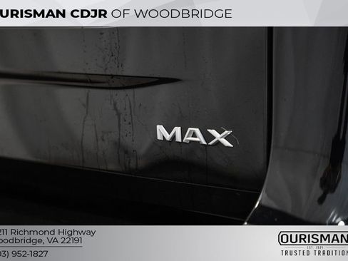 Used 2025 Ford Expedition Max Platinum image 9