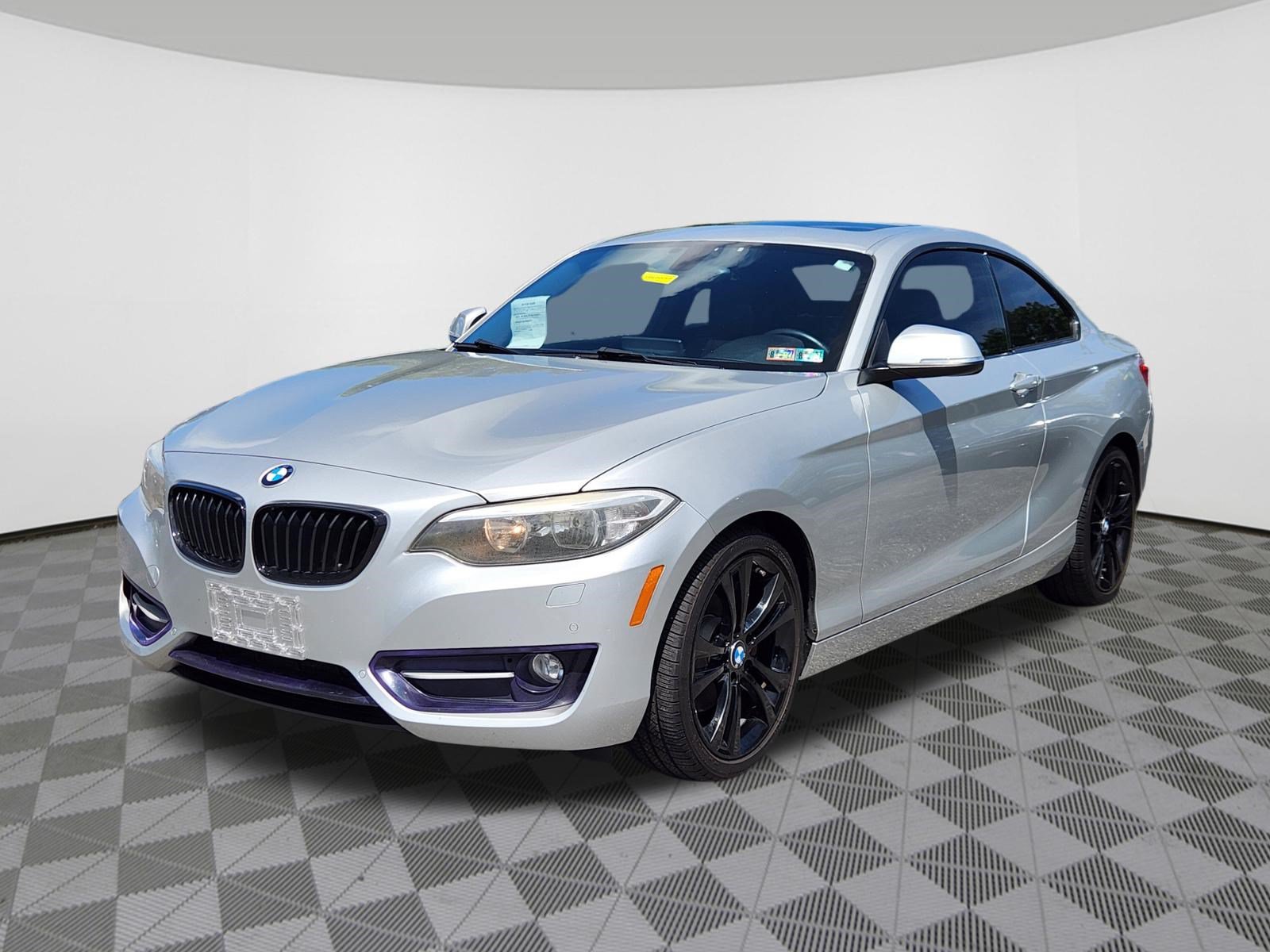 Used 2017 BMW 230i xDrive Coupe AWD/4WD image 2