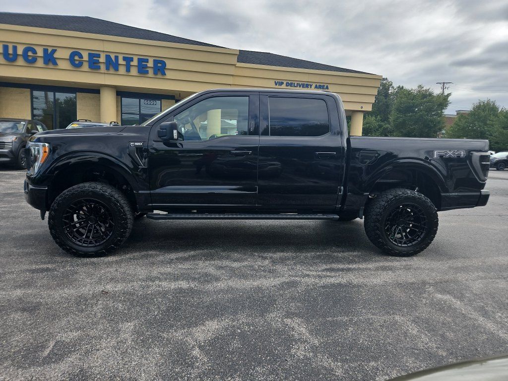 Used 2022 Ford F150 XLT w/ Equipment Group 302A High AWD/4WD image 2