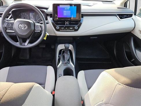 Used 2024 Toyota Corolla LE FWD image 16