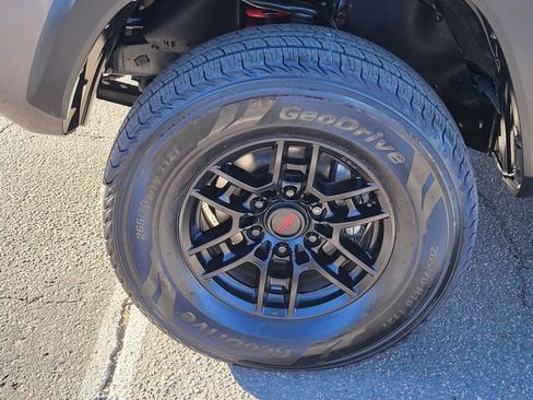 Used 2021 Toyota Tacoma TRD Pro image 11