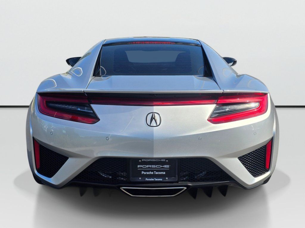 Used 2017 Acura NSX AWD/4WD image 4