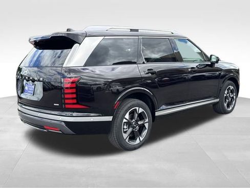 Certified 2026 Hyundai Palisade Limited image 5