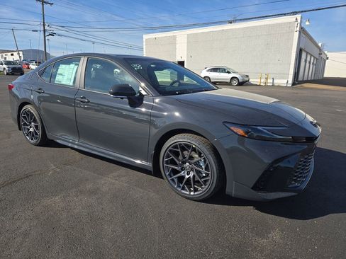 New 2026 Toyota Camry XSE FWD image 7