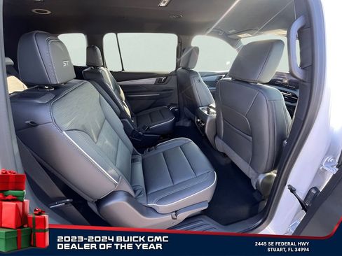 New 2025 Buick Enclave Sport Touring w/ Super Cruise Package image 18