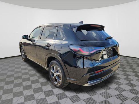 Used 2024 Honda HR-V EX-L image 3