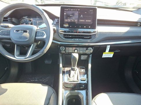 New 2025 Jeep Compass Limited w/ Sun & Sound Group image 11