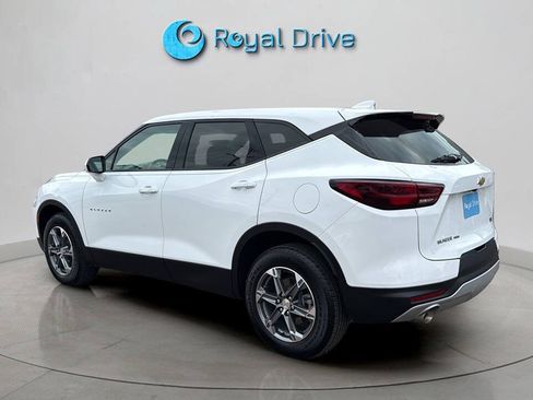 Used 2023 Chevrolet Blazer LT w/ LPO, Floor Liner Package AWD/4WD image 4