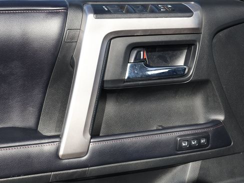 Used 2018 Toyota 4Runner Limited image 26