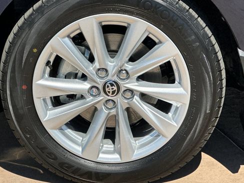 New 2026 Toyota Corolla XLE image 32