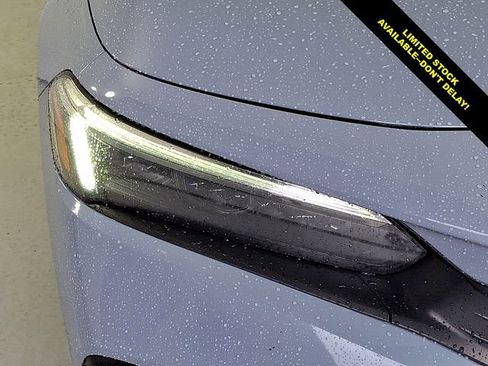 Used 2022 Honda Civic Sport image 10