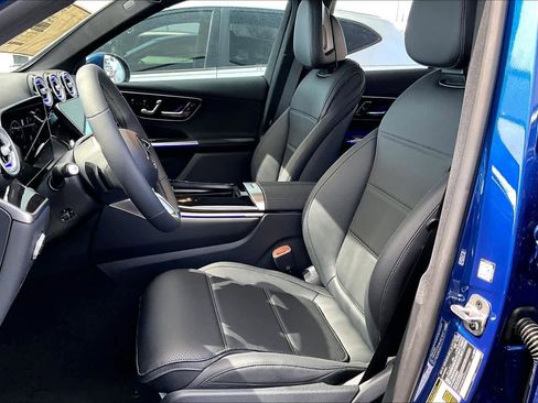 New 2026 Mercedes-Benz GLC 300 image 17