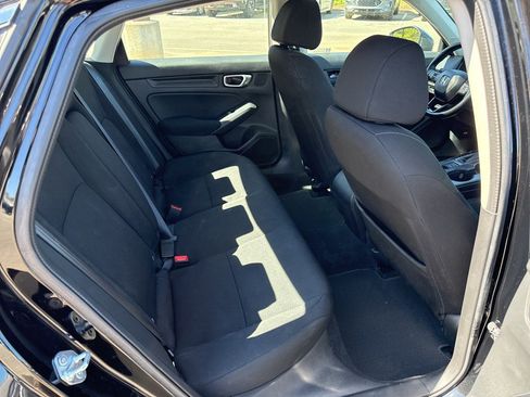Used 2023 Honda Civic EX image 10
