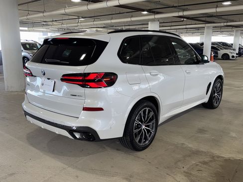 New 2026 BMW X5 sDrive40i w/ M Sport Package image 7