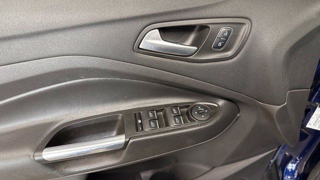 Used 2017 Ford C-MAX SE FWD image 11